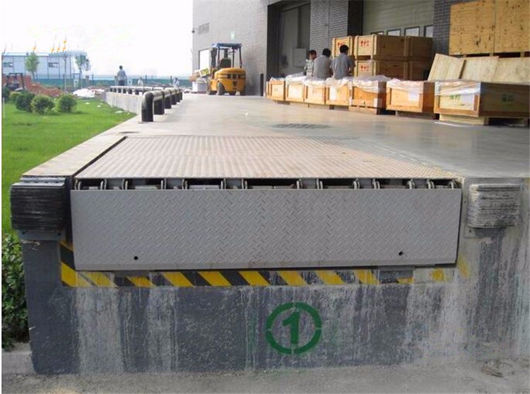 固定登車橋